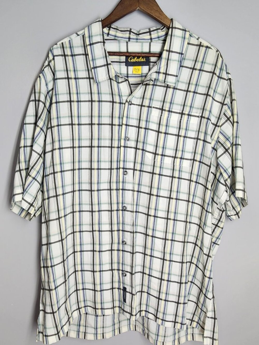 Cabela's Plaid Short Sleeve Button Down Shirt 2XL